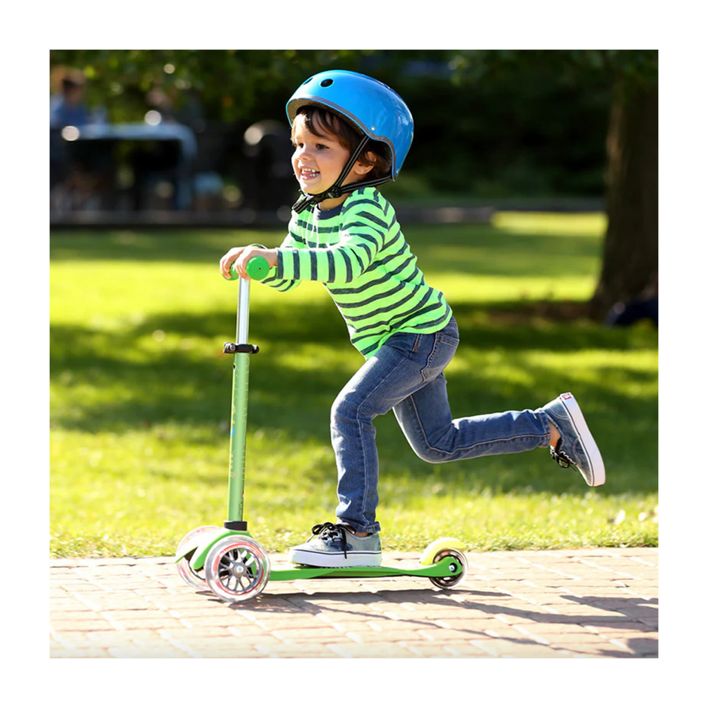 Micro Scooter Mini Deluxe Verde